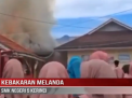 KEBAKARAN PABRIK TAHU DI JELUTUNG HANGUSKAN SATU RUMAH WARGA, SATU PETUGAS DAMKAR CEDERA