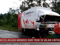 KECELAKAAN MINIBUS DAN TRUK DI JALAN LINTAS SUMATERA SATU ORANG TEWAS DI TEMPAT