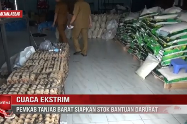 CUACA EKSTRIM, PEMKAB TANJAB BARAT SIAPKAN STOK BANTUAN DARURAT