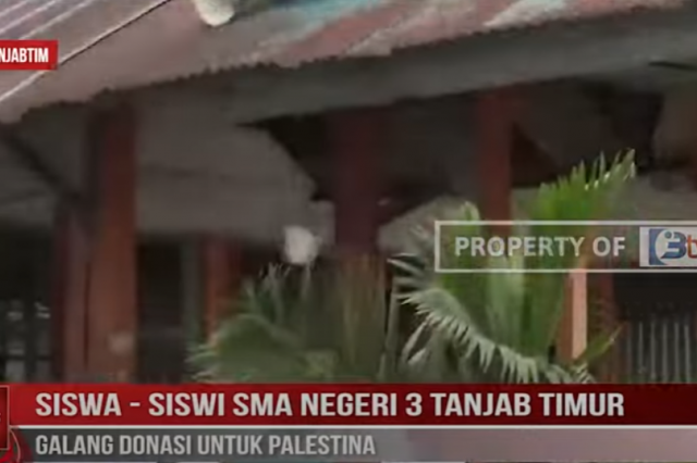 SISWA SISWI SMA NEGERI 3 TANJAB TIMUR GALANG DONASI UNTUK PALESTINA
